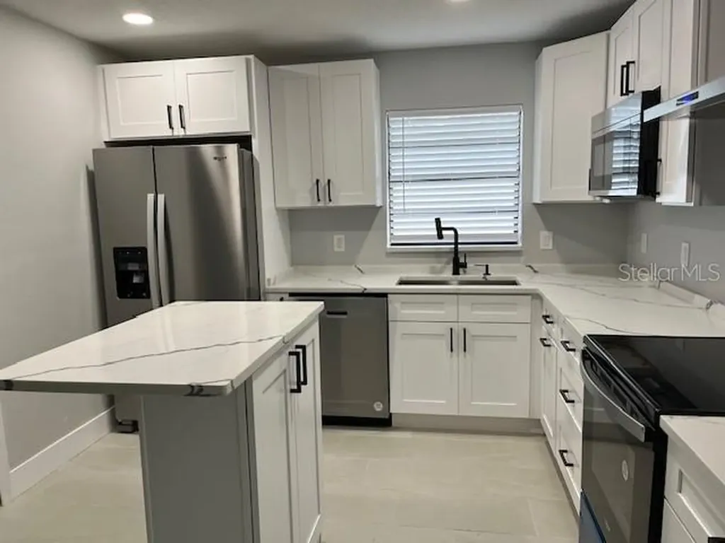 1256 S Bumby Avenue Orlando FL 32806