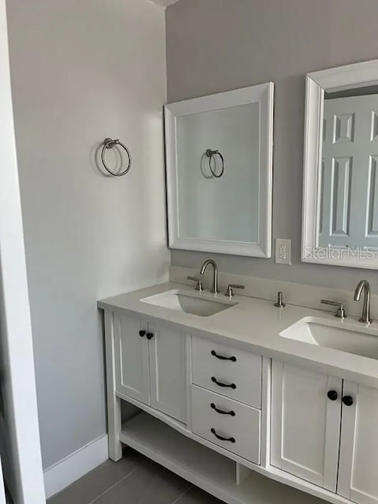 1256 S Bumby Avenue Orlando FL 32806