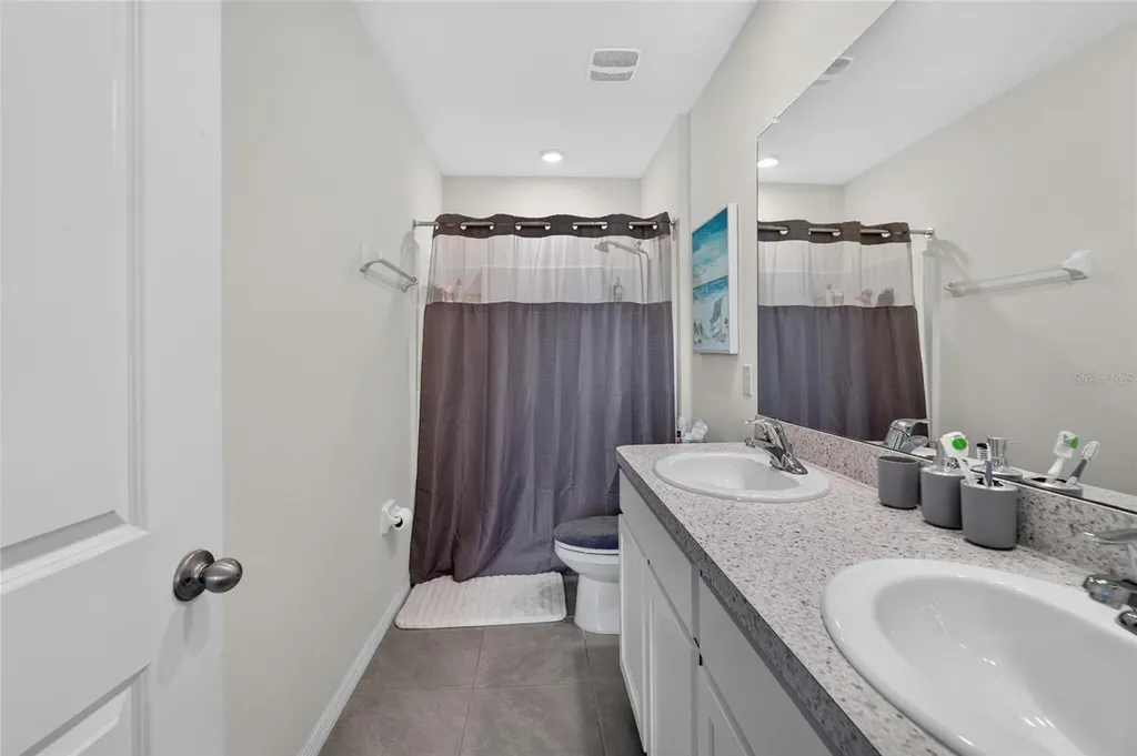 33046 Major Oak Drive Wesley Chapel FL 33545