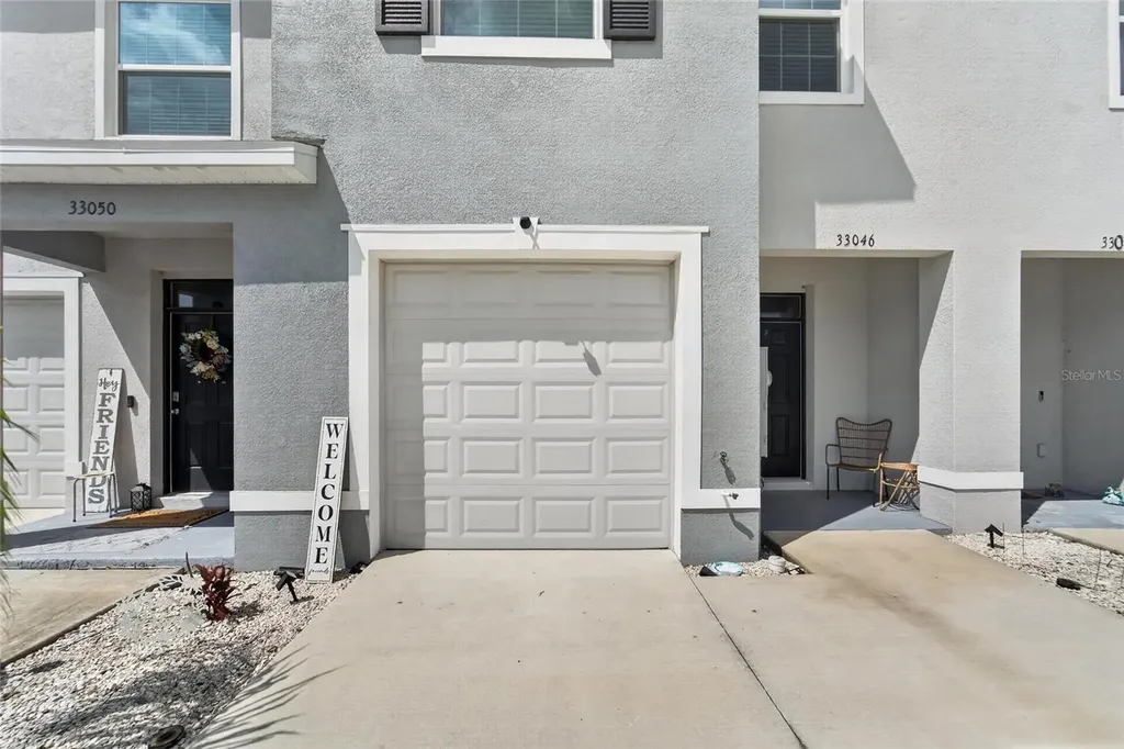 33046 Major Oak Drive Wesley Chapel FL 33545