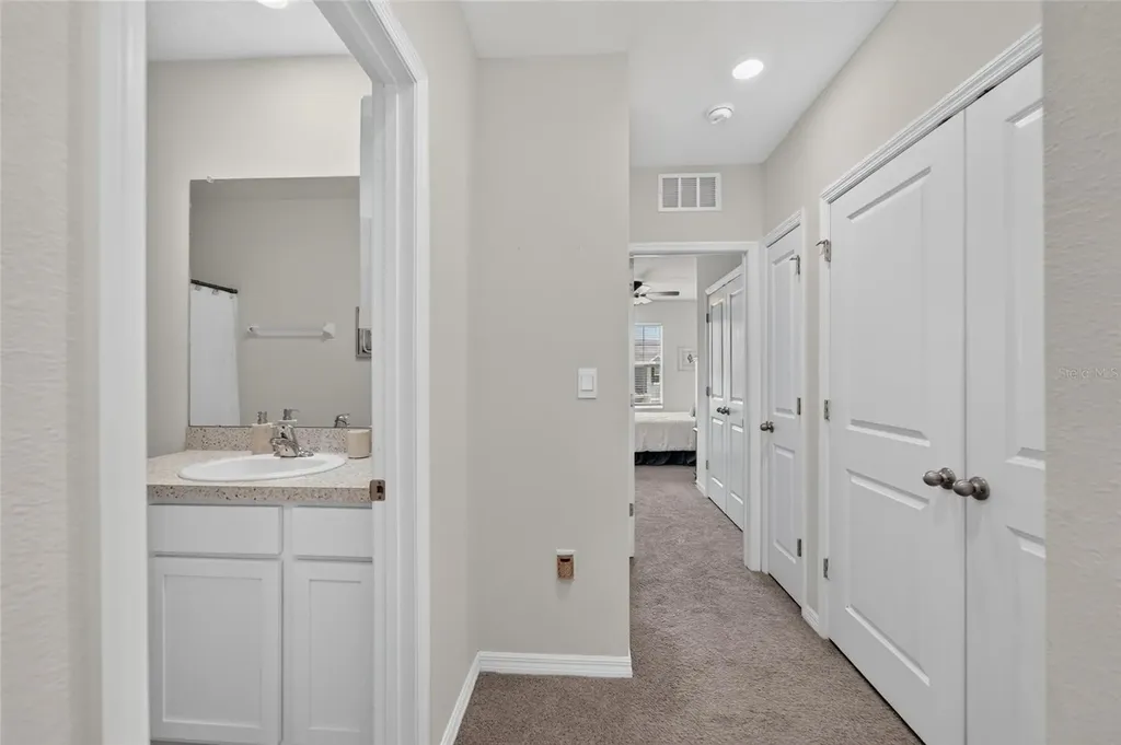 33046 Major Oak Drive Wesley Chapel FL 33545