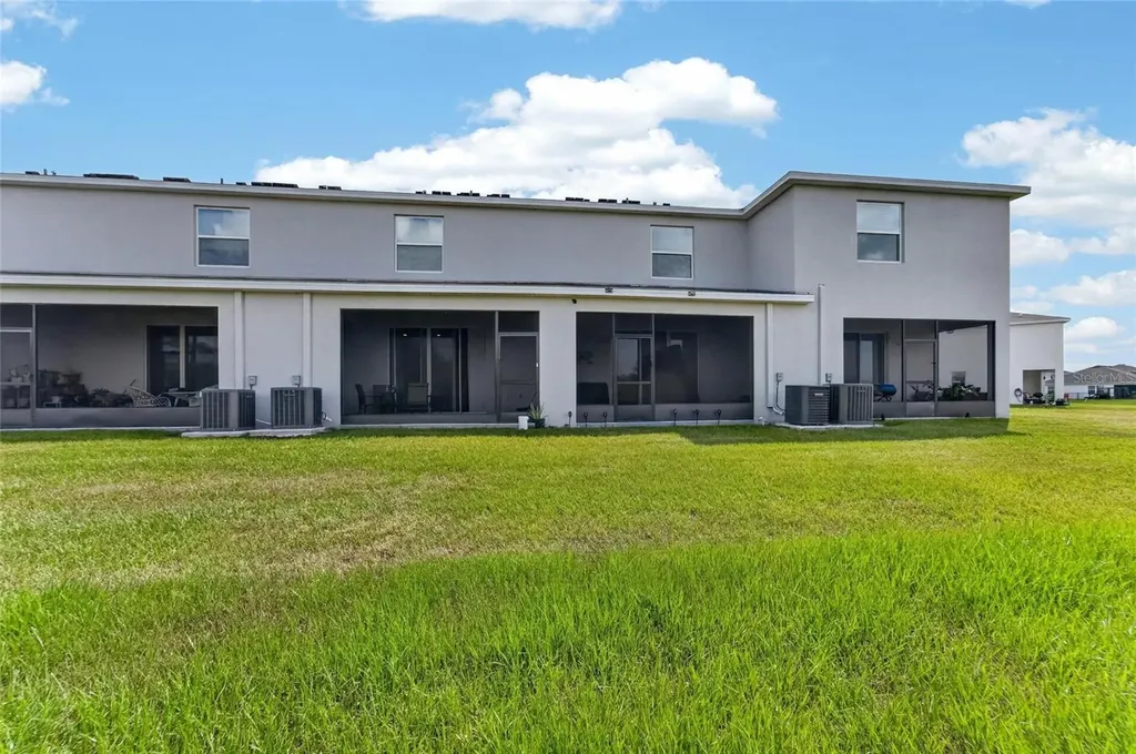 33046 Major Oak Drive Wesley Chapel FL 33545