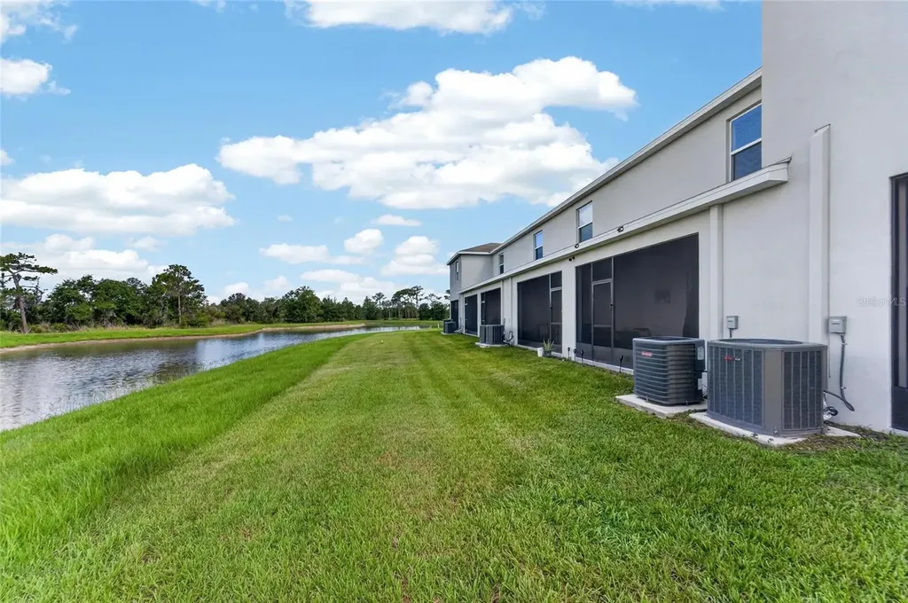 33046 Major Oak Drive Wesley Chapel FL 33545