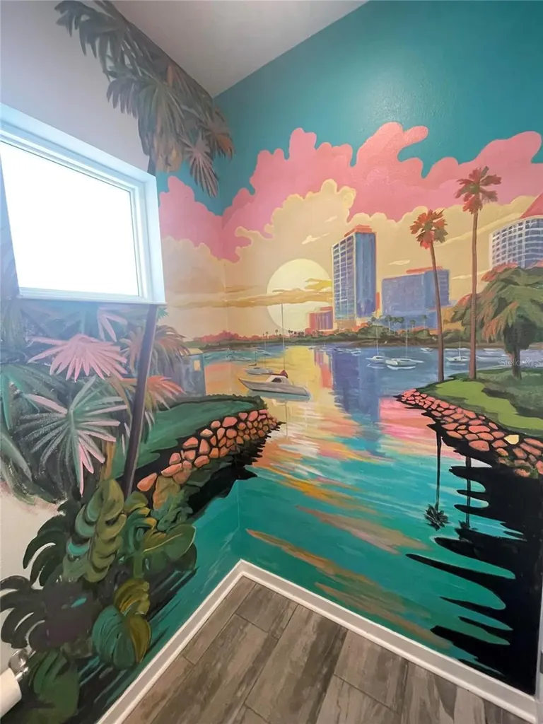 343 8th Street N St Petersburg FL 33701
