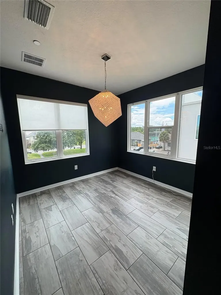 343 8th Street N St Petersburg FL 33701