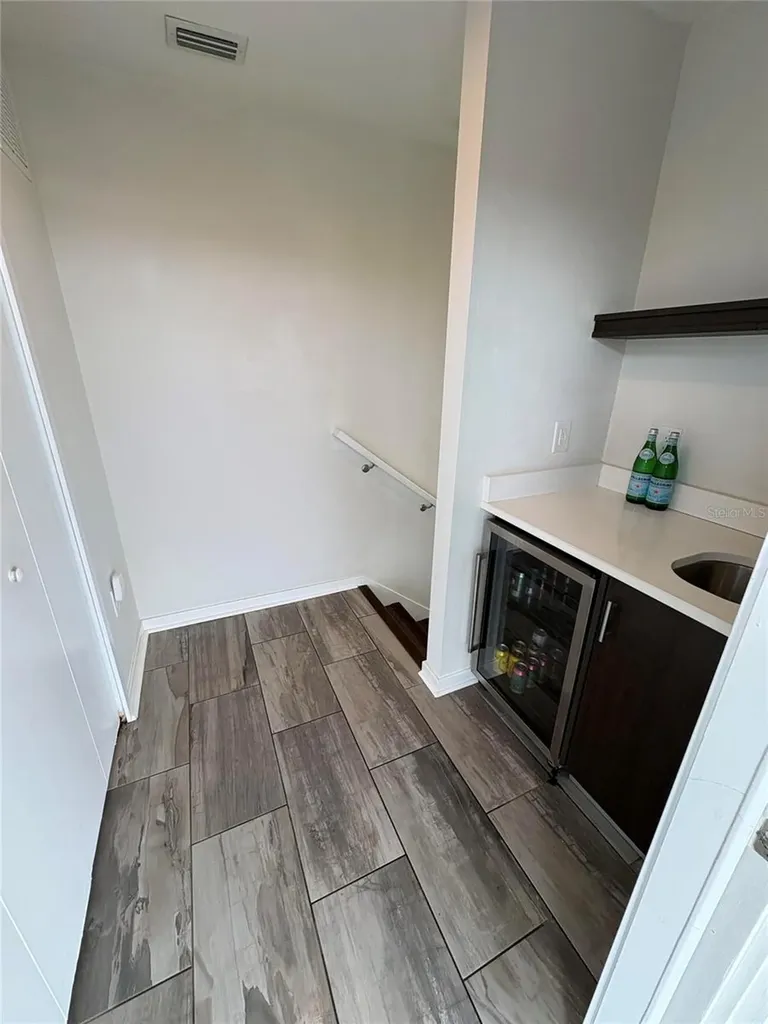 343 8th Street N St Petersburg FL 33701