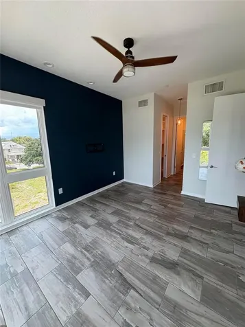 343 8th Street N St Petersburg FL 33701