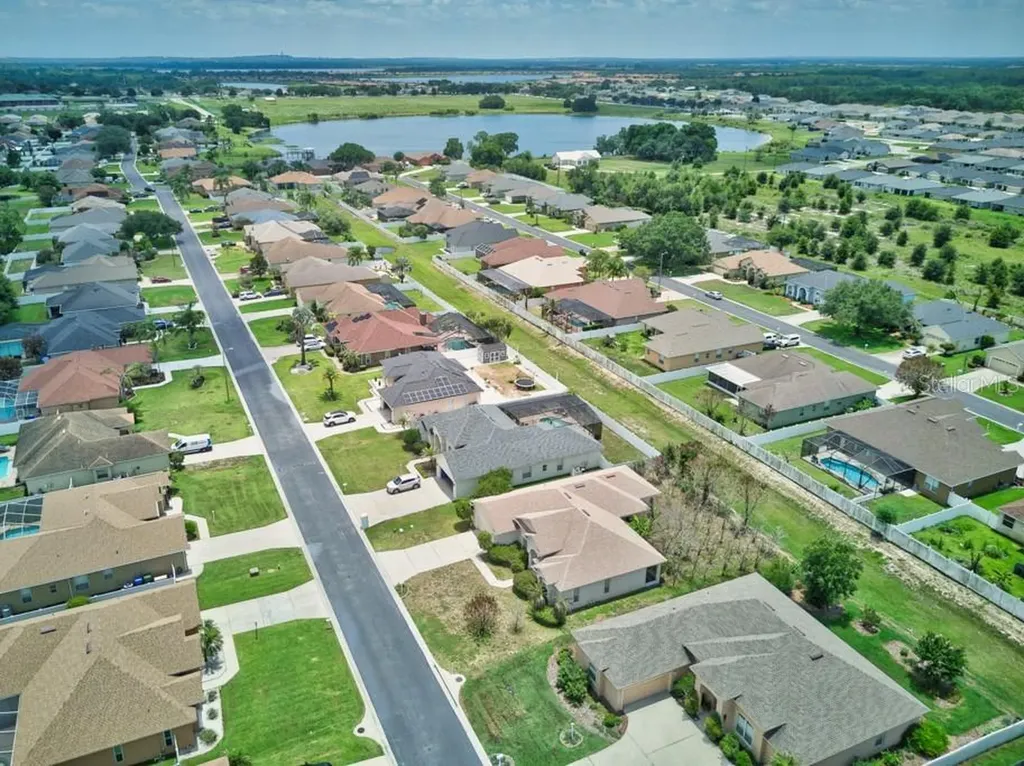 306 Terranova Boulevard Winter Haven FL 33884