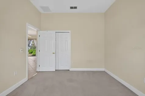 306 Terranova Boulevard Winter Haven FL 33884