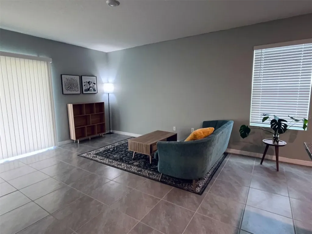 5563 Birch River Wesley Chapel FL 33545