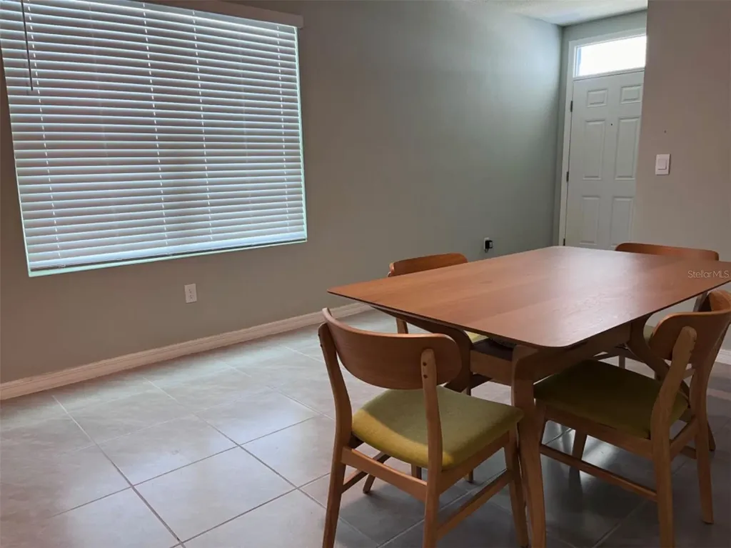5563 Birch River Wesley Chapel FL 33545