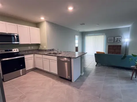 5563 Birch River Wesley Chapel FL 33545