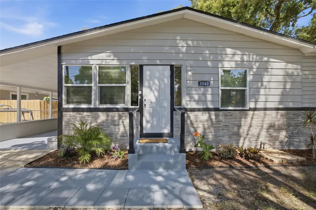 1540 Tilley Avenue Clearwater FL 33756