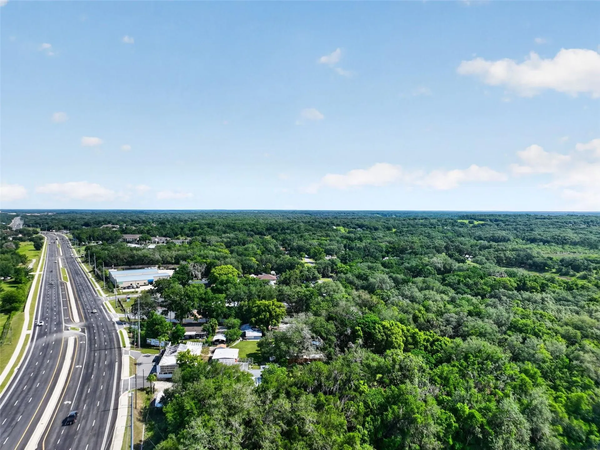 1945 S Us Highway 441 Lady Lake FL 32159