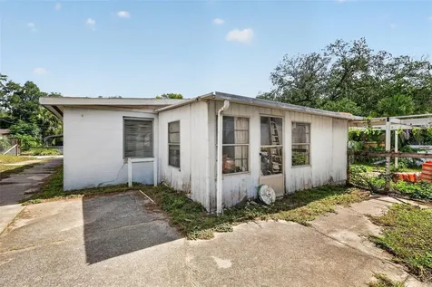 1945 S Us Highway 441 Lady Lake FL 32159