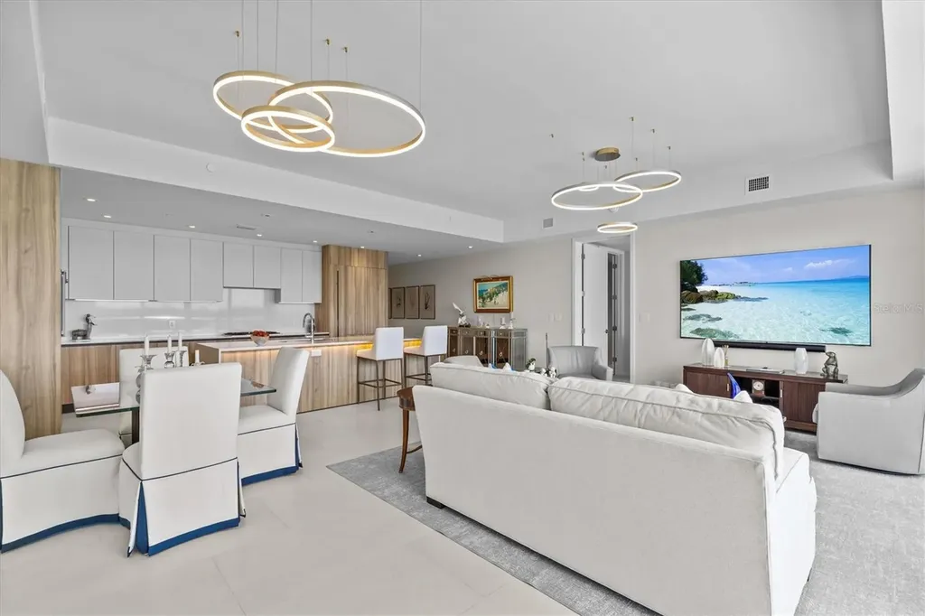 1020 Sunset Point Road Clearwater FL 33755