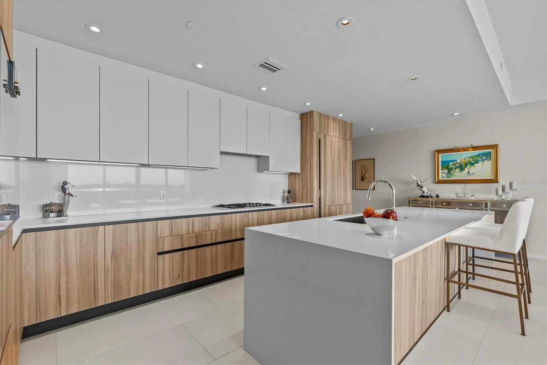 1020 Sunset Point Road Clearwater FL 33755