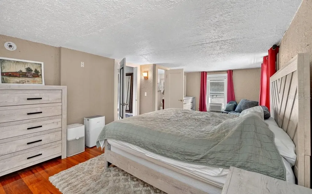 330 Hartford Avenue Daytona Beach FL 32118