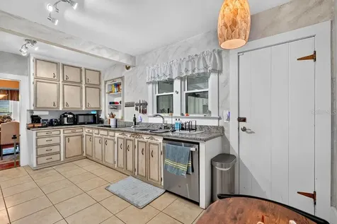 330 Hartford Avenue Daytona Beach FL 32118