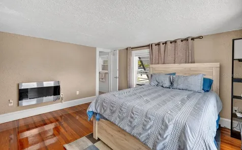 330 Hartford Avenue Daytona Beach FL 32118