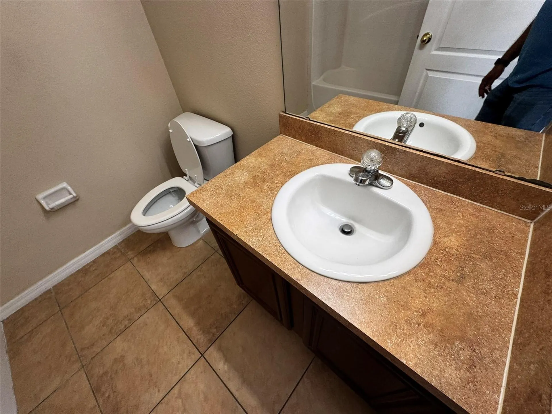 3903 Skipper Court Kissimmee FL 34744