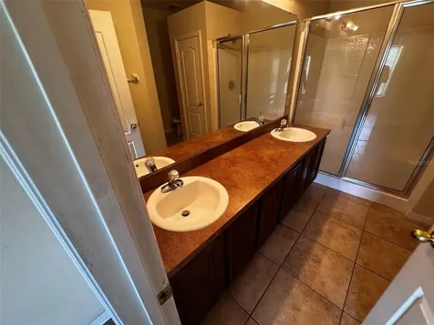 3903 Skipper Court Kissimmee FL 34744