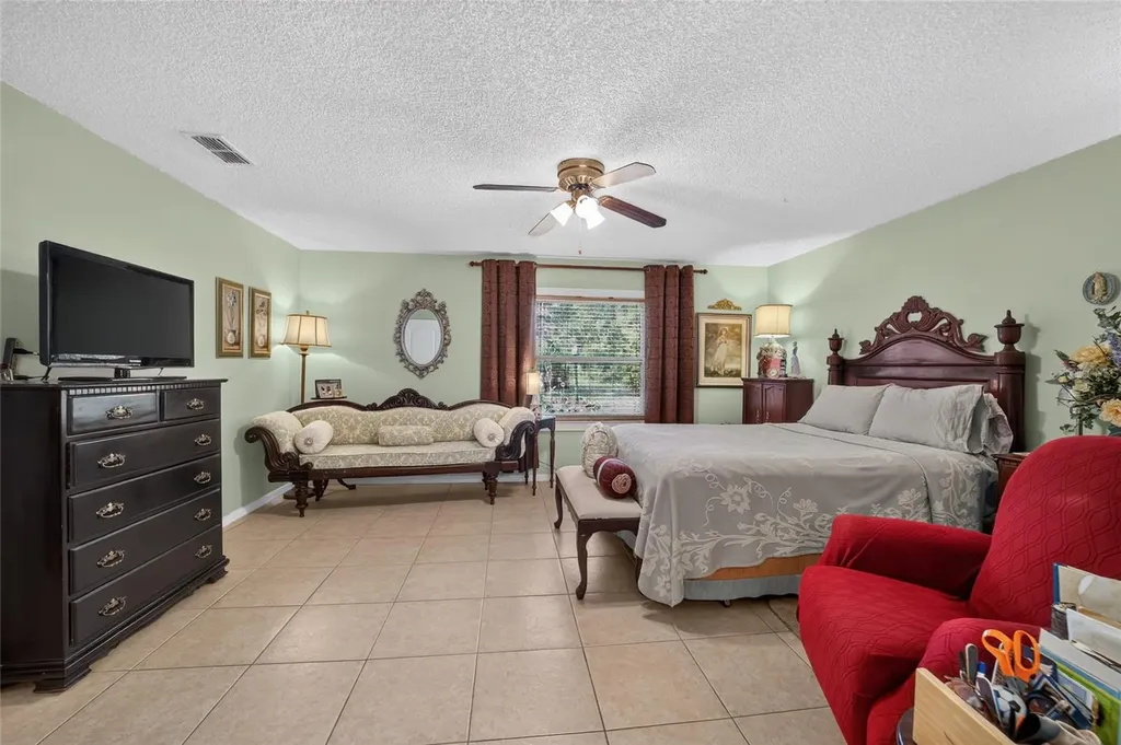494 Marion Oaks Manor Ocala FL 34473