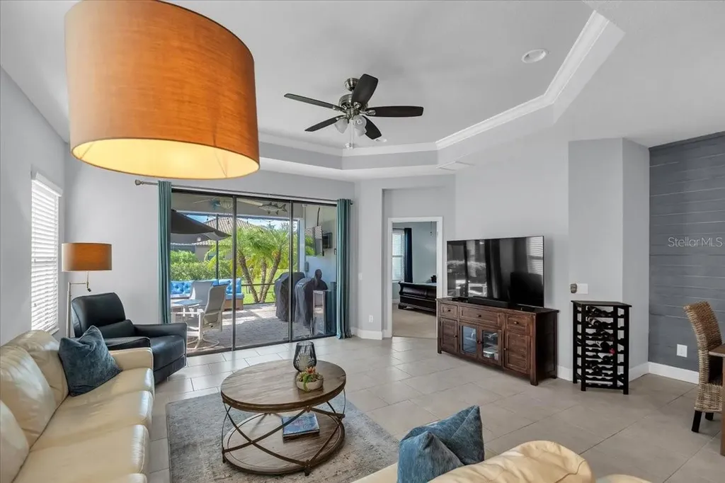 6475 Positano Court Sarasota FL 34243