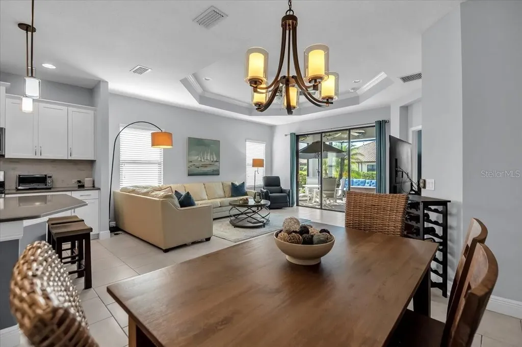 6475 Positano Court Sarasota FL 34243