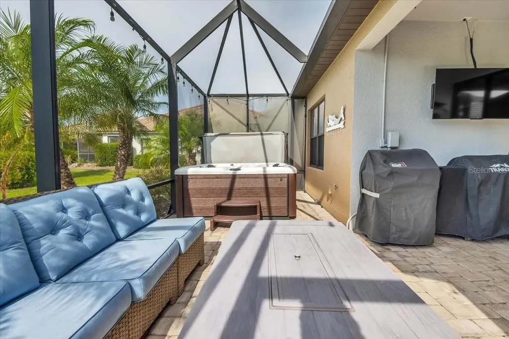 6475 Positano Court Sarasota FL 34243