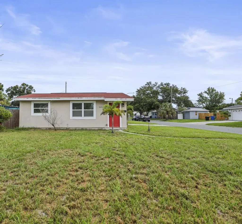 2601 16th Avenue N St Petersburg FL 33713