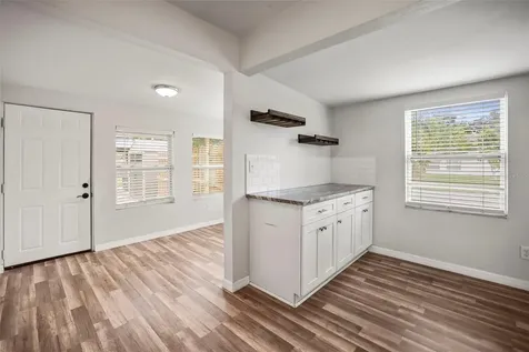 2601 16th Avenue N St Petersburg FL 33713