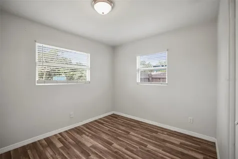 2601 16th Avenue N St Petersburg FL 33713