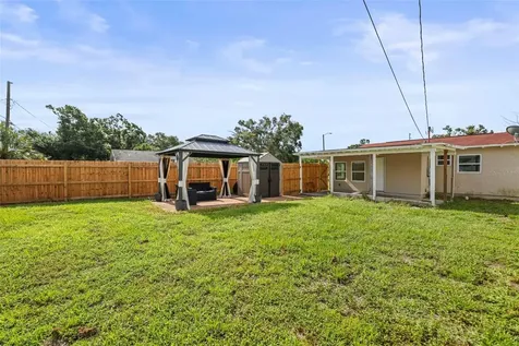 2601 16th Avenue N St Petersburg FL 33713