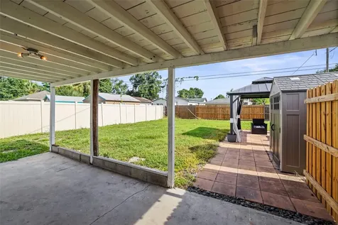 2601 16th Avenue N St Petersburg FL 33713