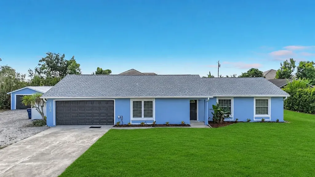 2103 162nd Street E Bradenton FL 34211