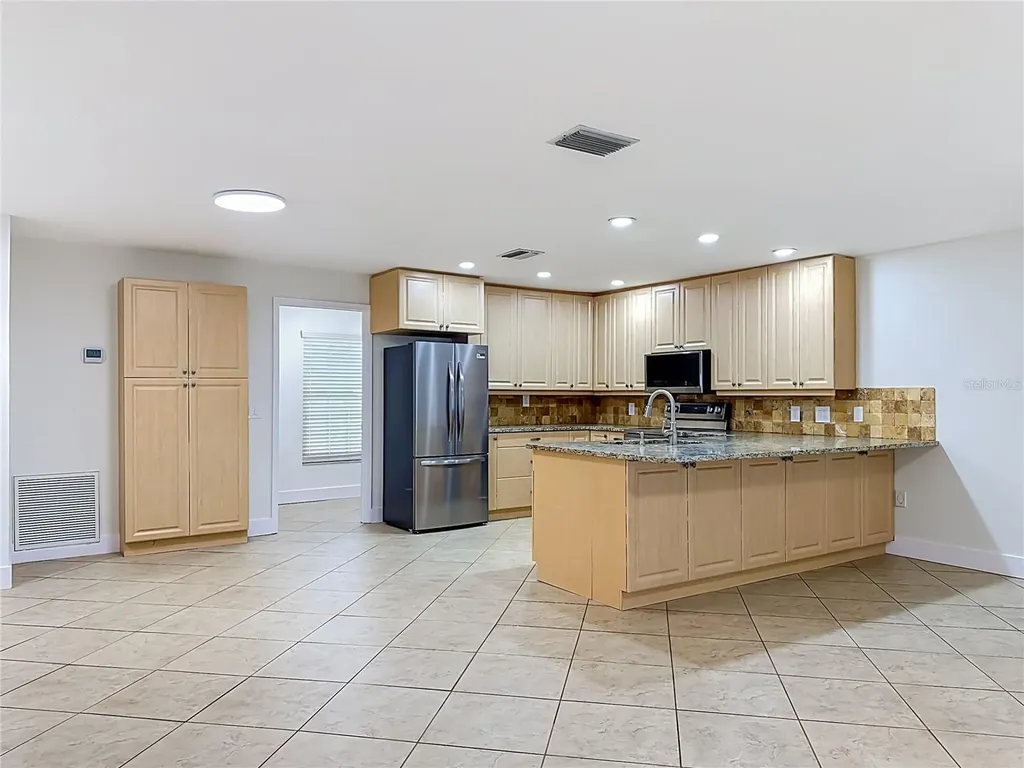 2103 162nd Street E Bradenton FL 34211