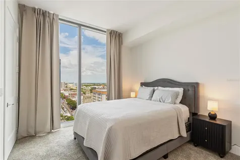 275 1st Avenue S St Petersburg FL 33701