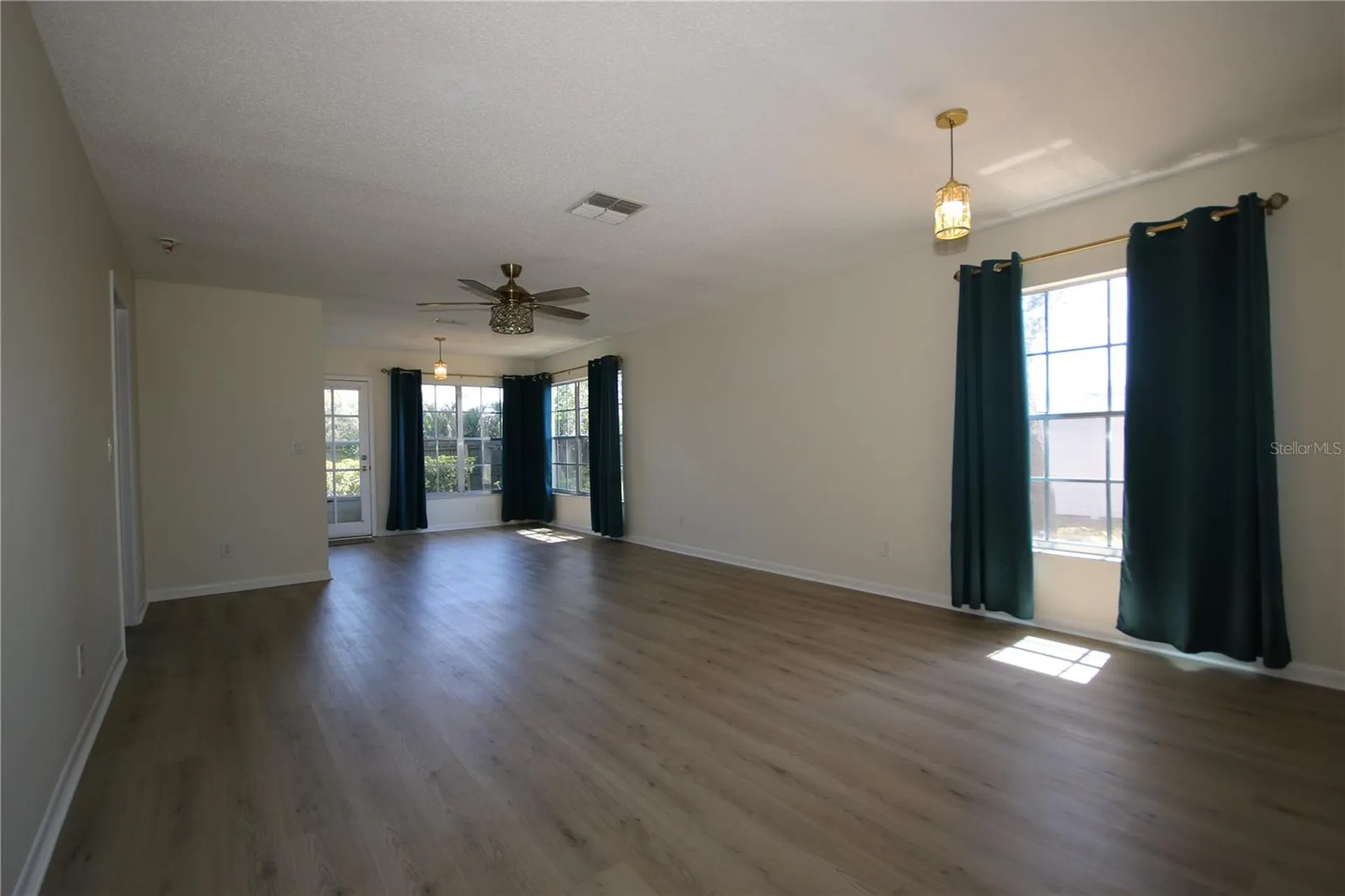 1535 Nursery Road Clearwater FL 33756