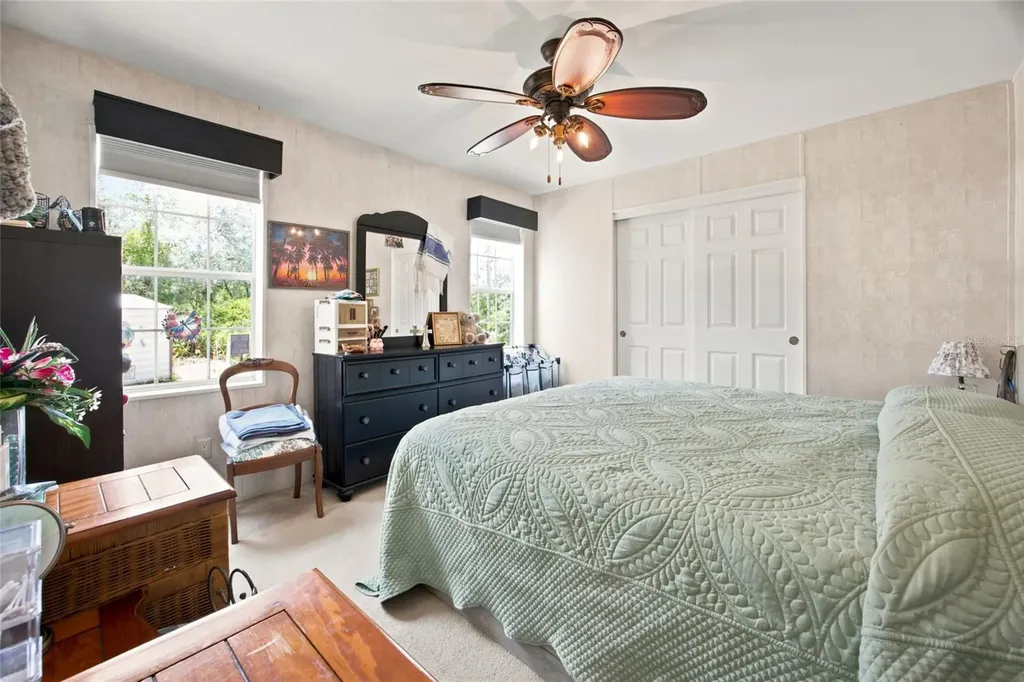 13330 SE 21st Place Morriston FL 32668