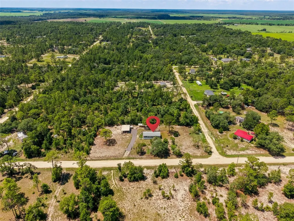 13330 SE 21st Place Morriston FL 32668
