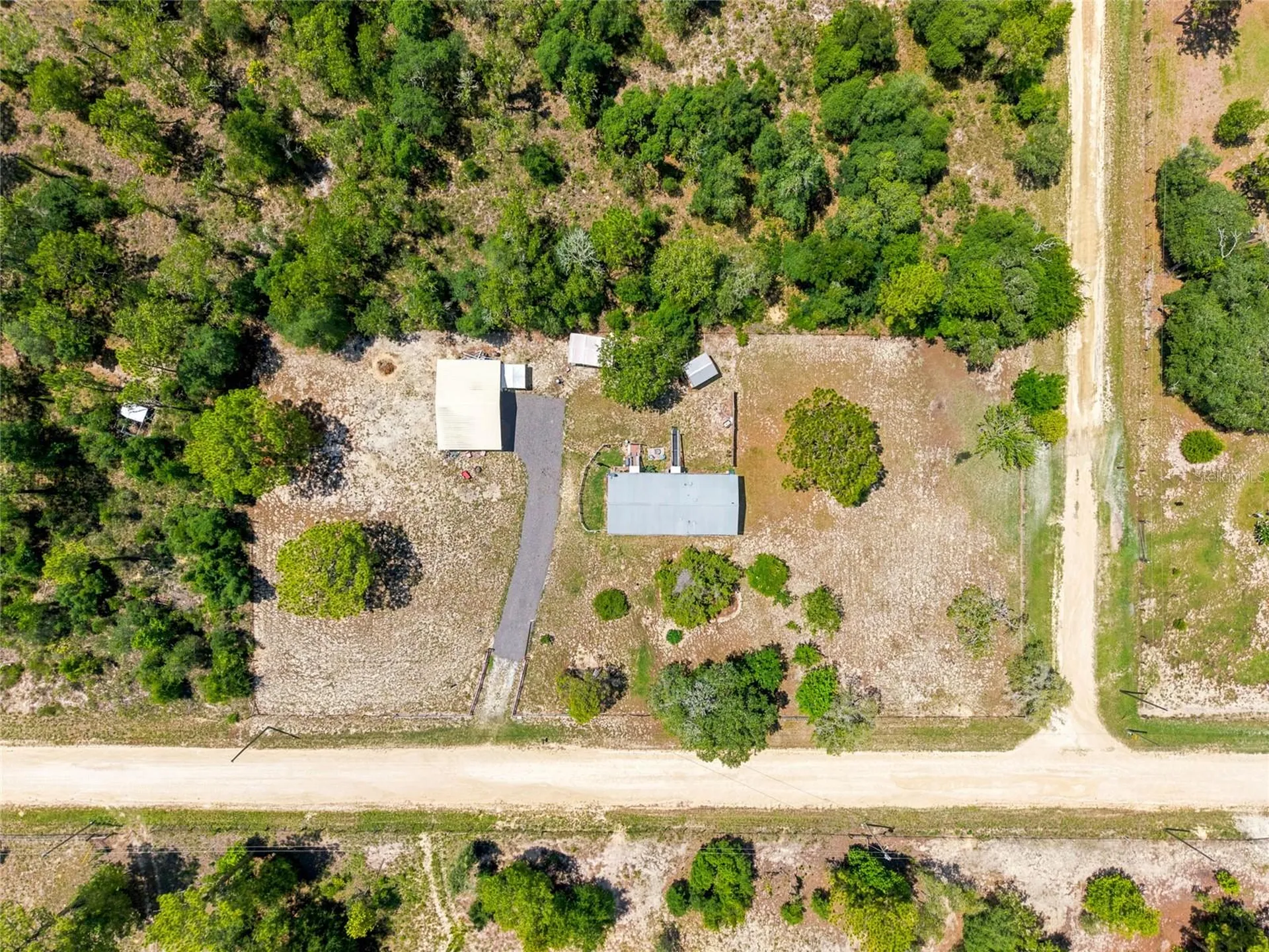 13330 SE 21st Place Morriston FL 32668