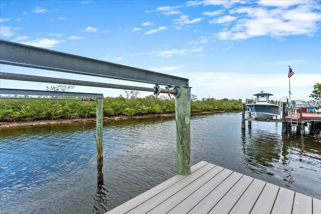 4147 Marine Parkway New Port Richey FL 34652