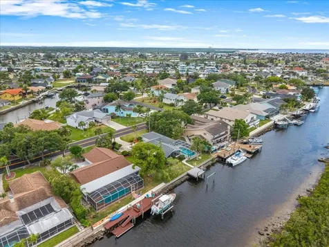 4147 Marine Parkway New Port Richey FL 34652