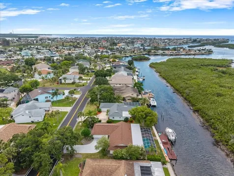 4147 Marine Parkway New Port Richey FL 34652