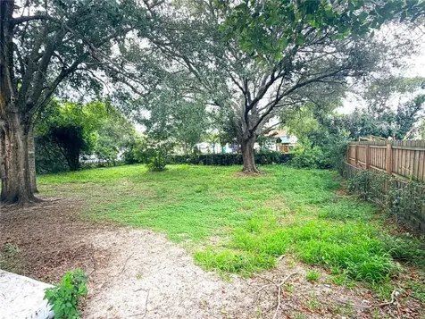 745 Whitewood Drive Deltona FL 32725