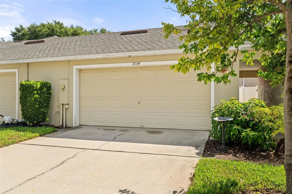 7134 Five Oaks Drive St Cloud FL 34773