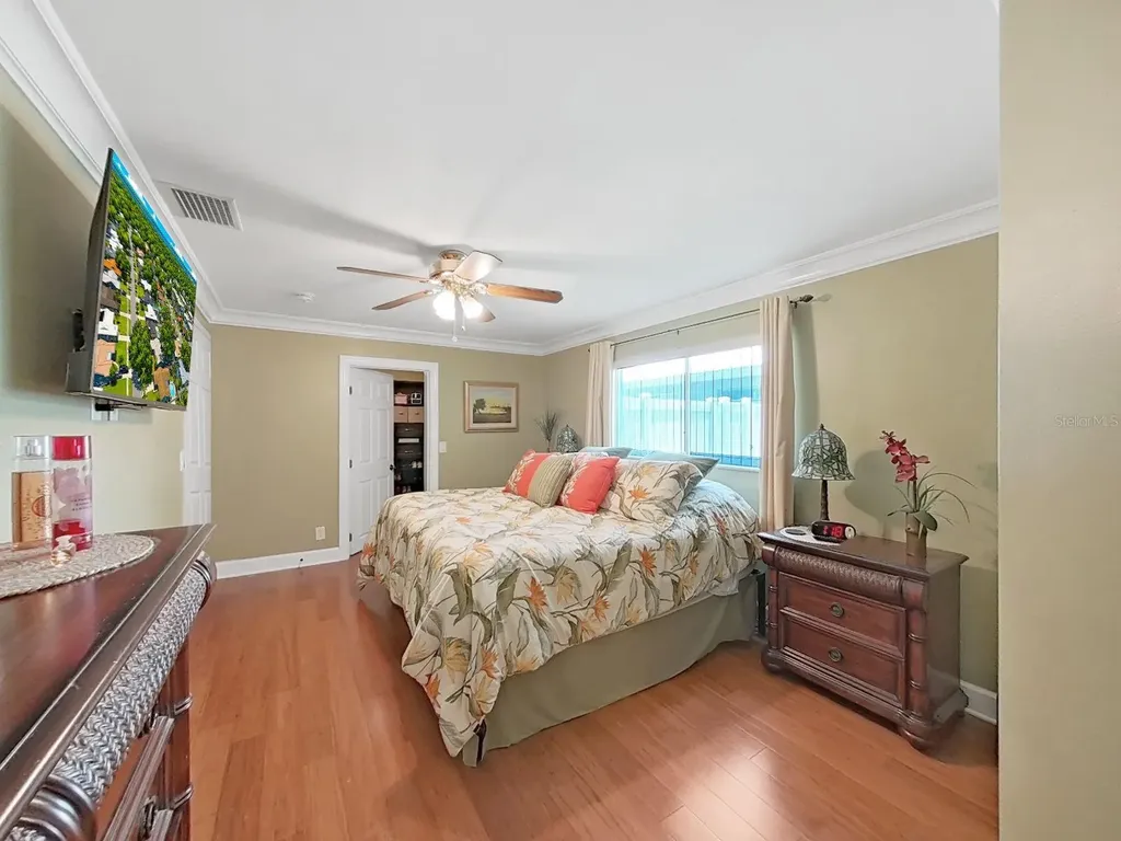 1110 Mclean Street Dunedin FL 34698