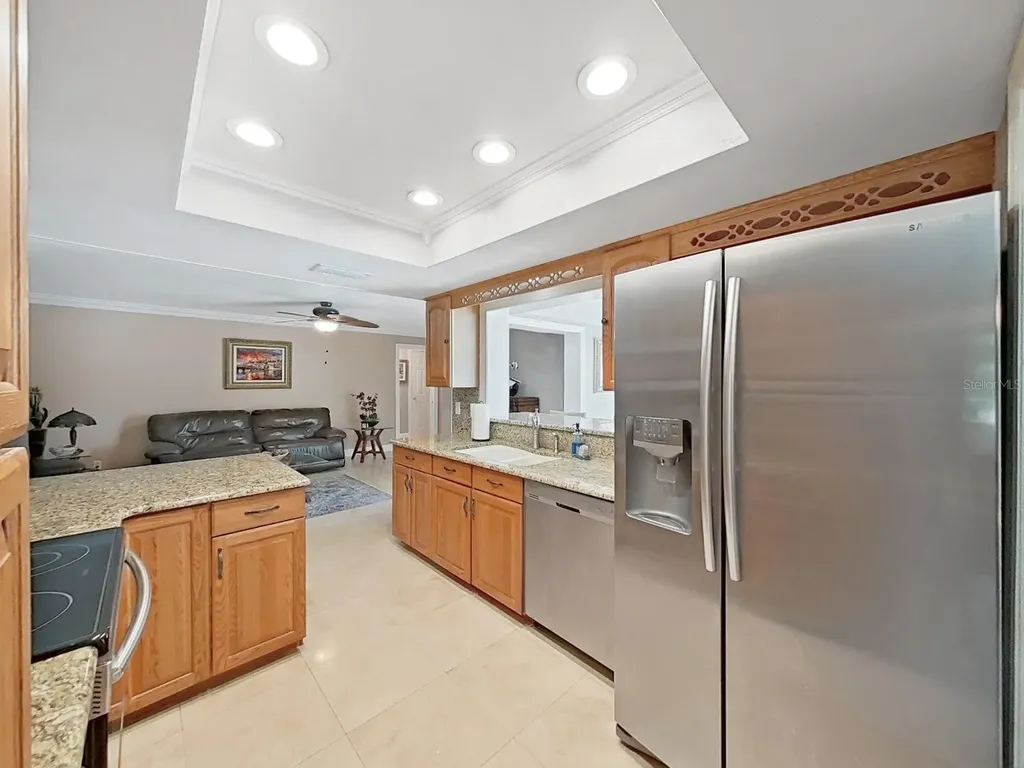 1110 Mclean Street Dunedin FL 34698