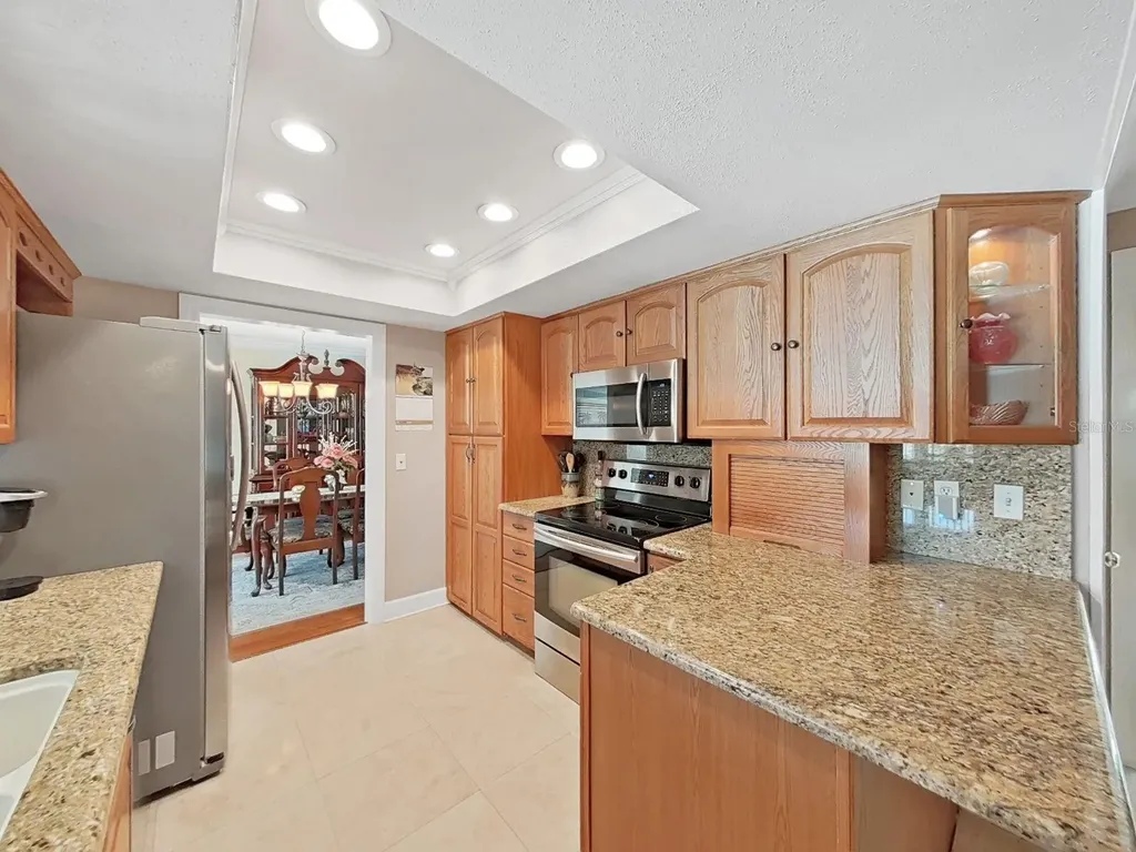 1110 Mclean Street Dunedin FL 34698